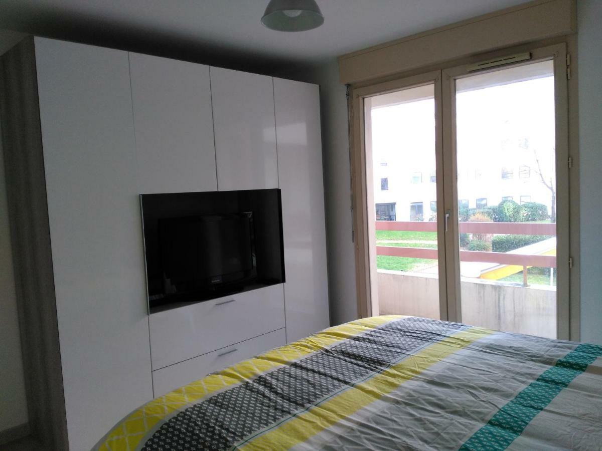 Bel Et Spacieux Appartement De 84 M² Avec Parking Tres Proche Du Metro Garibaldi Лион Экстерьер фото